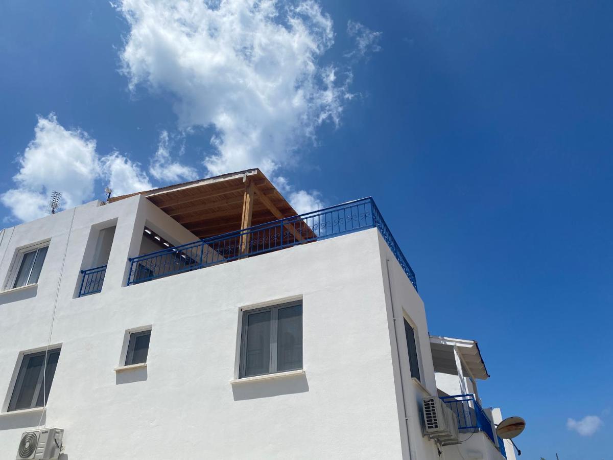 Galtheo Apartment Lachi Bagian luar foto